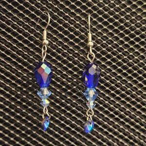 Graduated blue glass crystal dangle earrings